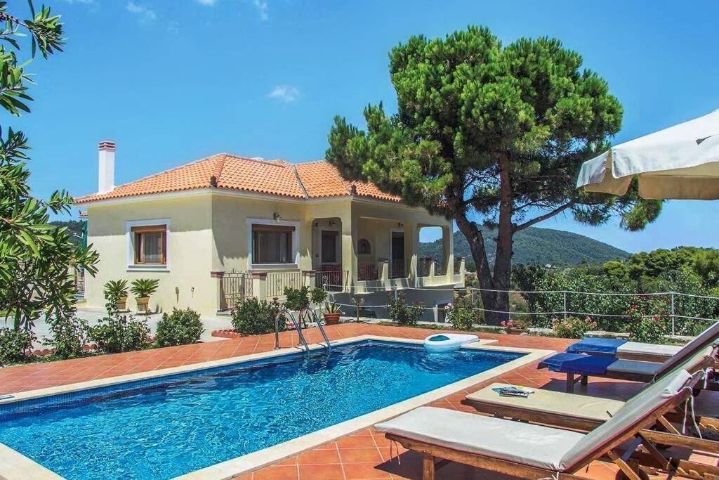 Villa Ouranos In Pefkias Skopelos Eksteriør billede
