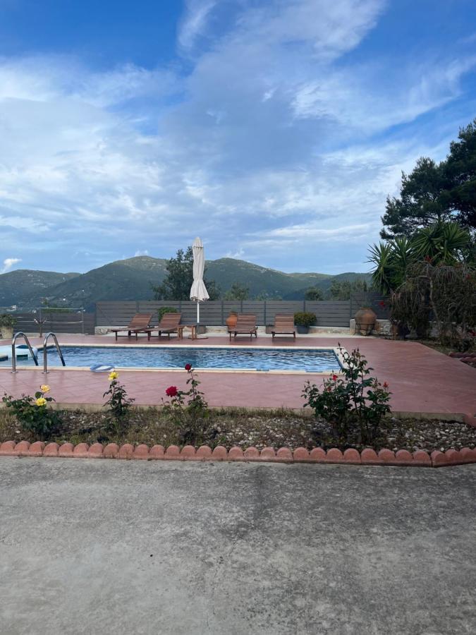 Villa Ouranos In Pefkias Skopelos Eksteriør billede