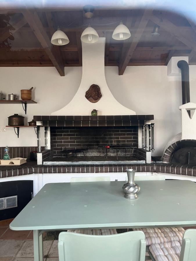 Villa Ouranos In Pefkias Skopelos Eksteriør billede