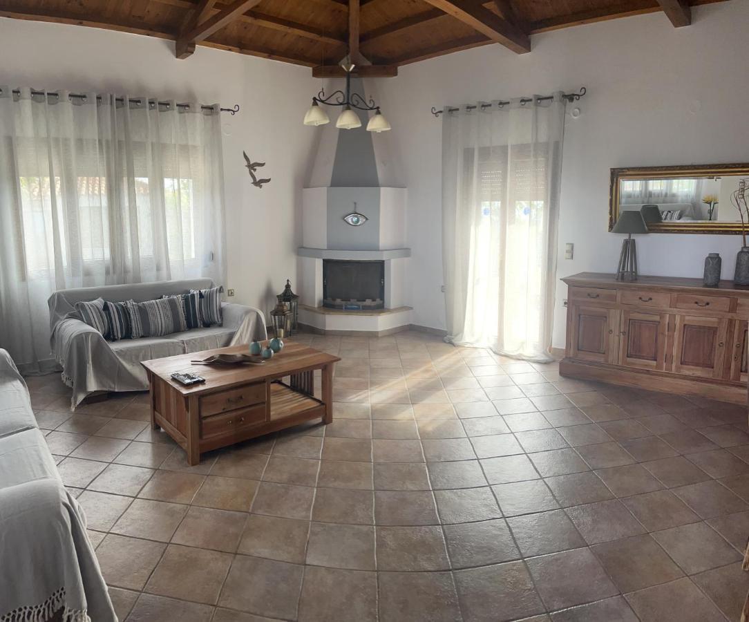 Villa Ouranos In Pefkias Skopelos Eksteriør billede